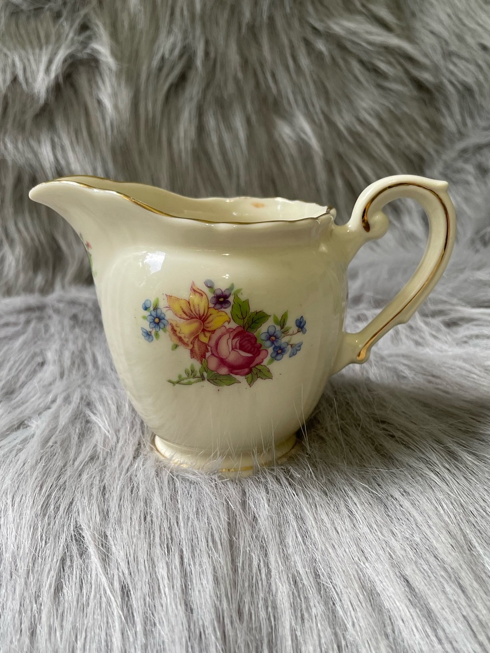 Vintage Santa Rosa by Syracuse China creamer